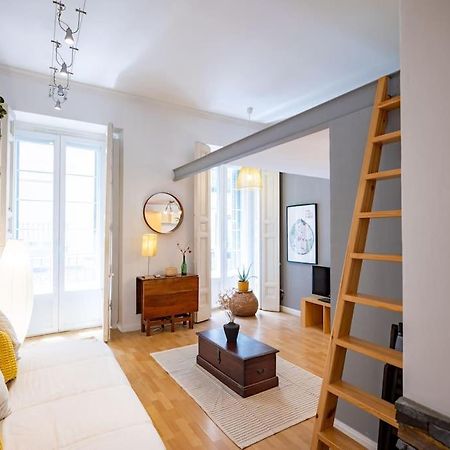 Beautiful Apartment In Malasana For 3 Pax - Ferrer Madrid Eksteriør bilde