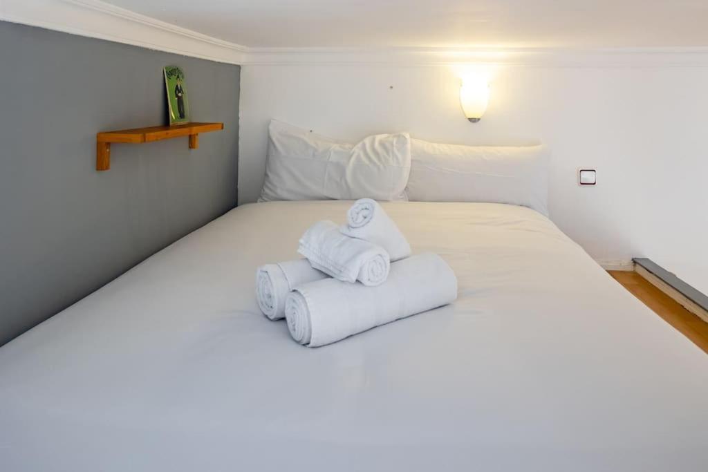 Beautiful Apartment In Malasana For 3 Pax - Ferrer Madrid Eksteriør bilde