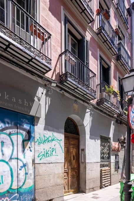 Beautiful Apartment In Malasana For 3 Pax - Ferrer Madrid Eksteriør bilde