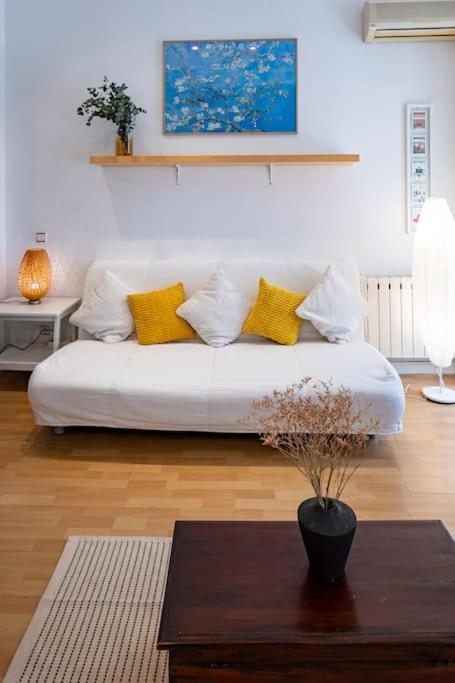Beautiful Apartment In Malasana For 3 Pax - Ferrer Madrid Eksteriør bilde